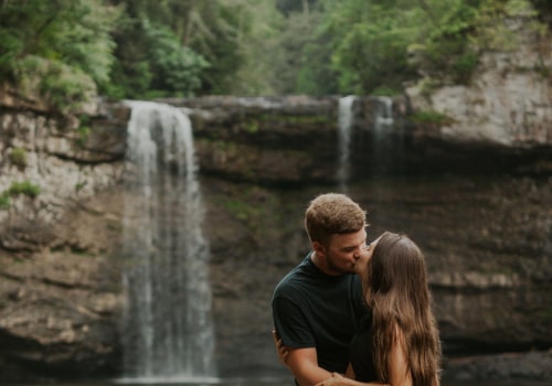The Top Engagement Photoshoot Locations in Nashville, TN